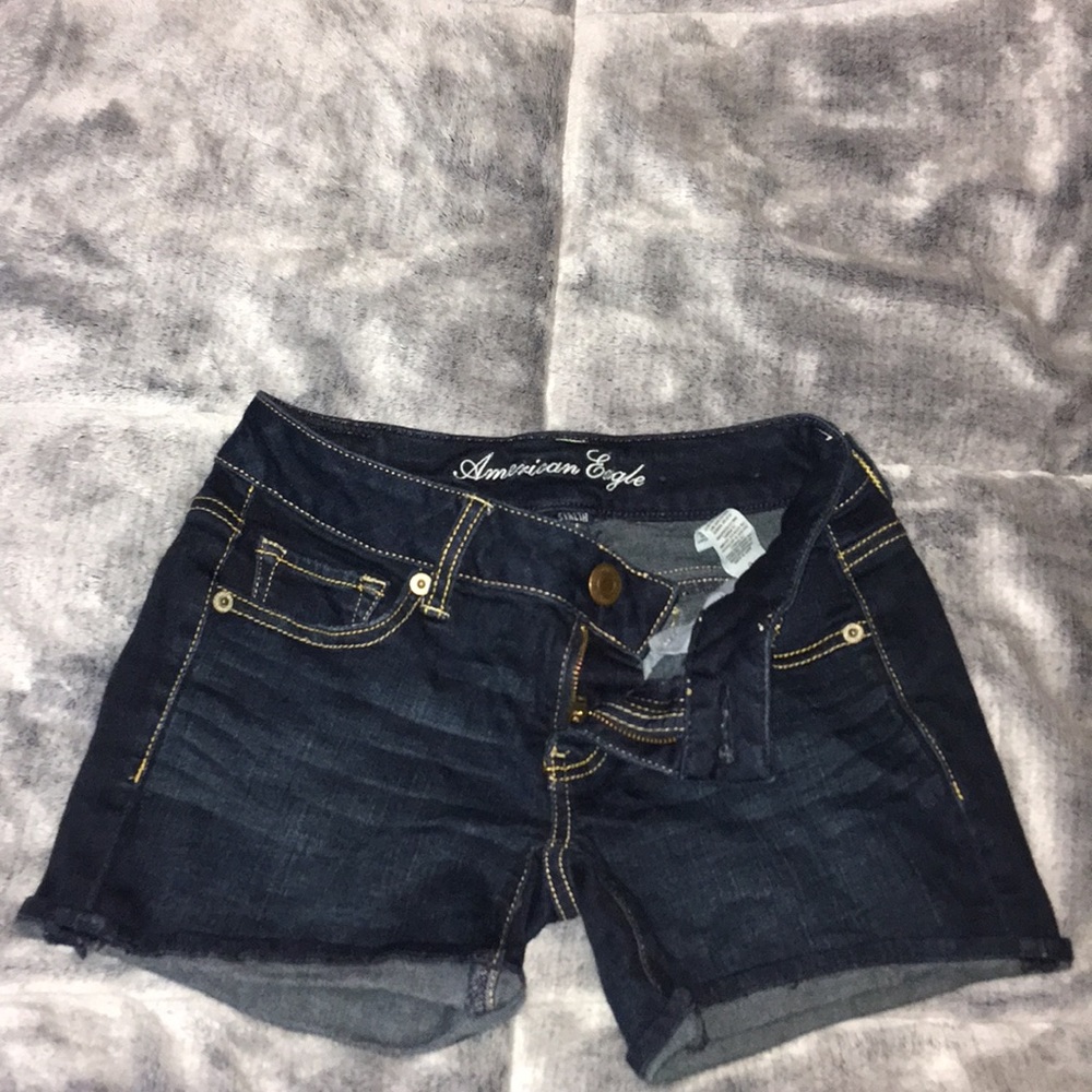 American Eagle outfitters stretch short  Size 0